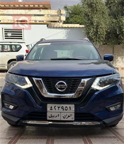 نيسان روج